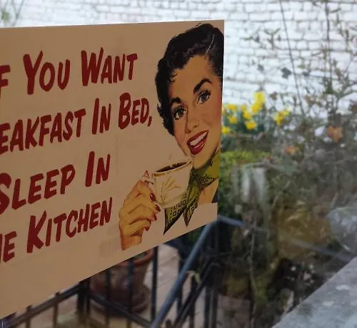 Bed & Breakfast B&B Living In Brusel, Urban B&B Etterbeek