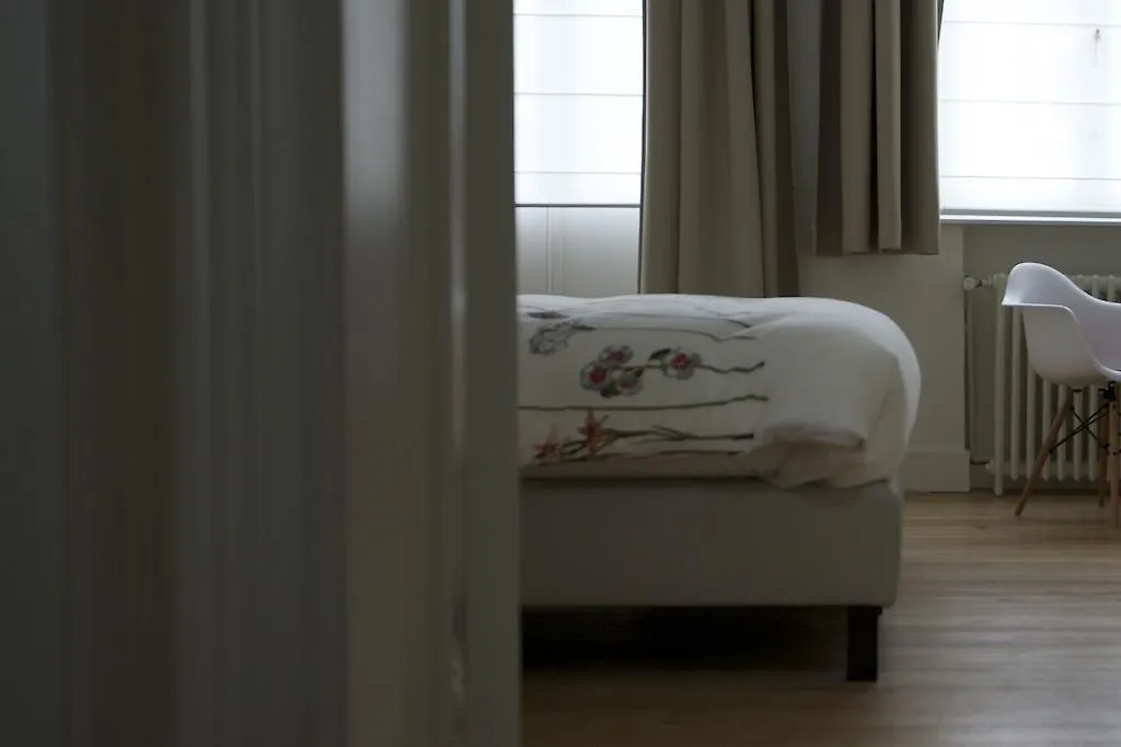 B&B Living In Brusel, Urban B&B Etterbeek 5*,  Belgium