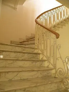 ***** Bed & Breakfast B&B Living In Brusel, Urban B&B Etterbeek Belgium